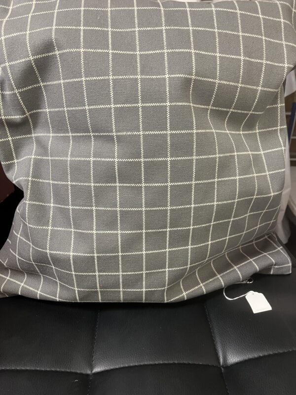 Pillowcase 16 x 16 grey square